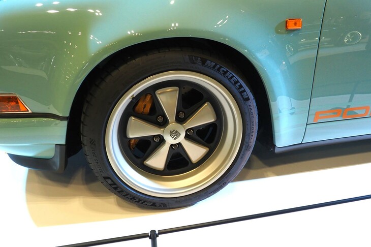 ポルシェ911 Reimagined by Singer