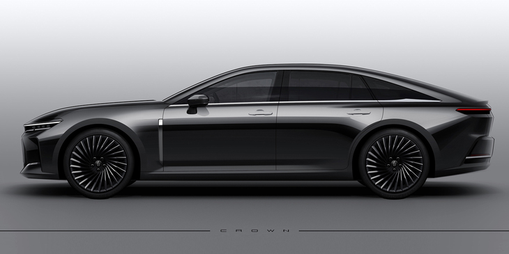 「クラウン セダン」のサイドビューのデザインスケッチ。カーデザイナーは基本的な立体構成を考えるべく、まずは“横”からクルマを描く／見るという。