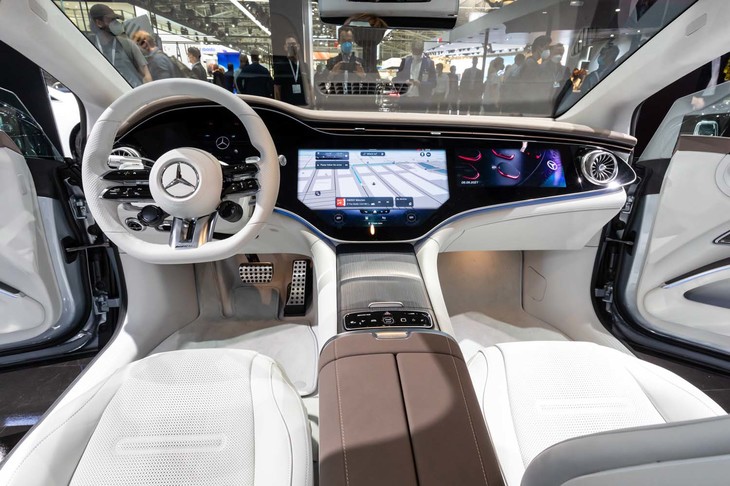 メルセデスAMG EQS53 4MATIC＋（インストゥルメントパネル）