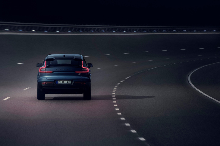 ボルボC40リチャージ（エクステリア）