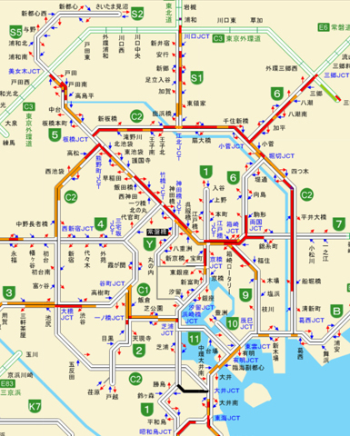首都高速道路の路線図は、渋滞のため、日常的に多くの路線が赤く染まる。2018年は、その大幅な解消が期待される。