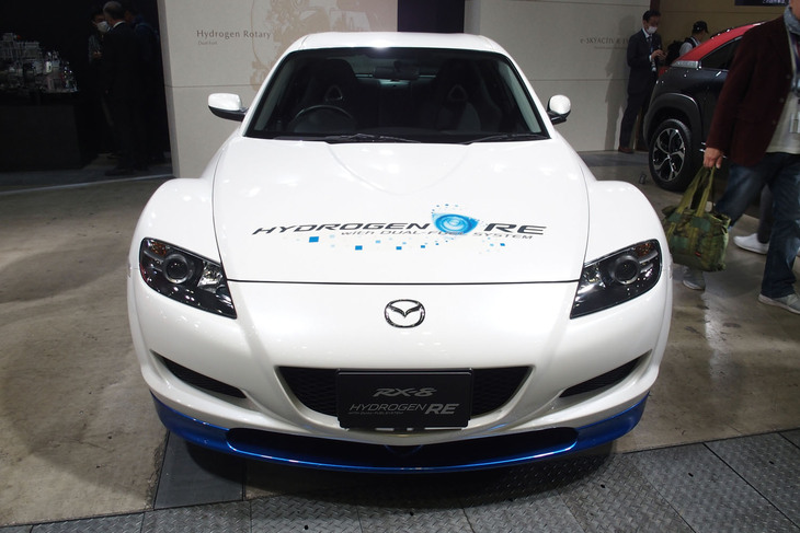 マツダRX-8ハイドロジェンRE／マツダ