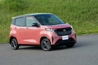 2022年6月16日に発売された軽規格のEV「日産サクラ」。地域によっては補助金込みで130万円程度という実質的な低価格も追い風に、デビュー3週間で1万1000台以上と好調なセールスを記録している。