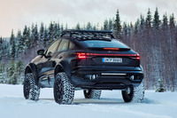 迫力ある外観のオフロードEV「アウディQ6 e-tronオフロード コンセプト」登場の画像