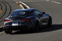 操舵フィーリングと限界域でのコントロール性を高めるべく、「AVS」やパワーステアリング、スタビリティーコントロールの制御についても改良が加えられている。