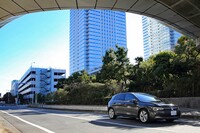 新型「ゴルフ」のディーゼル車は、今回試乗した「TDIスタイル」のほか、「TDIアクティブベーシック」「TDIアクティブアドバンス」「TDI Rライン」の全4グレードが用意される。それぞれ仕様・装備は異なるが、エンジンのスペックに差異はない。
	 