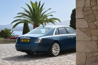 英ロールス・ロイスが「ゴースト シリーズII」を発表　フロントデザインを刷新の画像