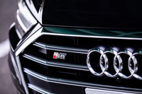 アウディS8（4WD/8AT）【試乗記】の画像