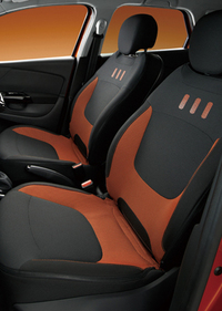 「インテンス」のシート。