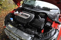 CWZ型2リッター直4ターボエンジン（231ps）は「S3」用（285ps）をデチューンしたものという。