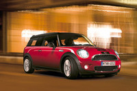 MINIジョンクーパーワークス・クラブマン