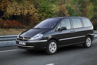 「シトロエンC8」（写真＝Citroen communication）