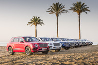 
	試乗会場にずらりと並んだベントレー初のSUV「ベンテイガ」。南スペインのマルベーリャが試乗の舞台に選ばれた。
	