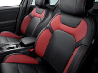 「シトロエンDS4」に6段ATモデルが追加設定の画像