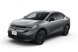 日産リーフ」に国内累計販売10万台を記念した特別仕様車 【ニュース