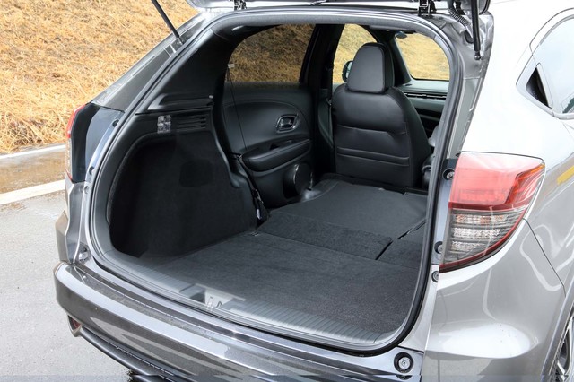 ホンダ ヴェゼル ツーリング Honda Sensing Ff Cvt 試乗記 上級ヴェゼリストに捧ぐ Webcg