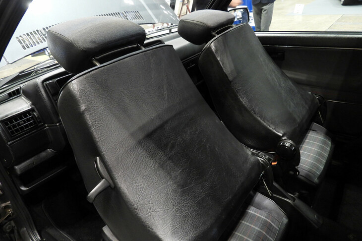 フォルクスワーゲン・ゴルフGTI-16 v（1990年）