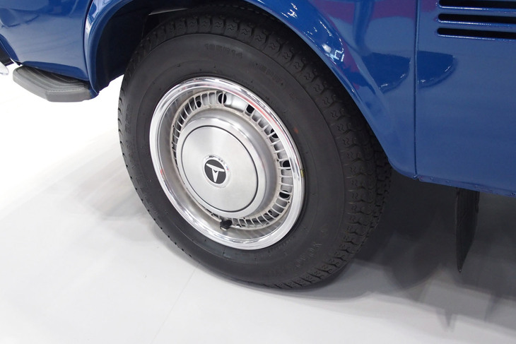 1967年に登場した初代「トヨタ・ハイエース」。