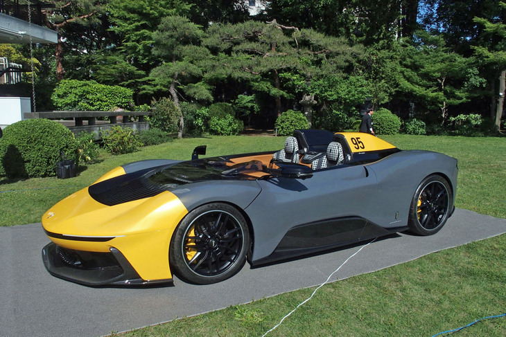 ピニンファリーナB95（サイドビュー）