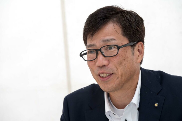 ＜森田祐司さんプロフィール＞　
	1990年入社。車体設計部にて、4代目「アルト」や4代目「エブリイ」などのドア設計を担当。2012年より11代目「キャリイ」や6代目エブリイのボディー設計に従事。2016年に四輪商品・原価企画本部 四輪商品第二部 アシスタントチーフエンジニアとなり、初代「バレーノ」の開発を担当した。2018年に２代目バレーノおよび「フロンクス」のチーフエンジニアに就任（現職）。