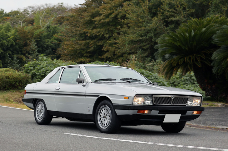 1980年にフェイスリフトされたシリーズ2の「ランチア・ガンマ クーペ」。水平対向4気筒SOHCユニットは2リッター版が115PS、2.5リッター版が140PSを発生。