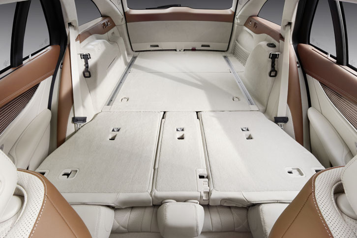 「Eクラス ステーションワゴン」のインテリア。