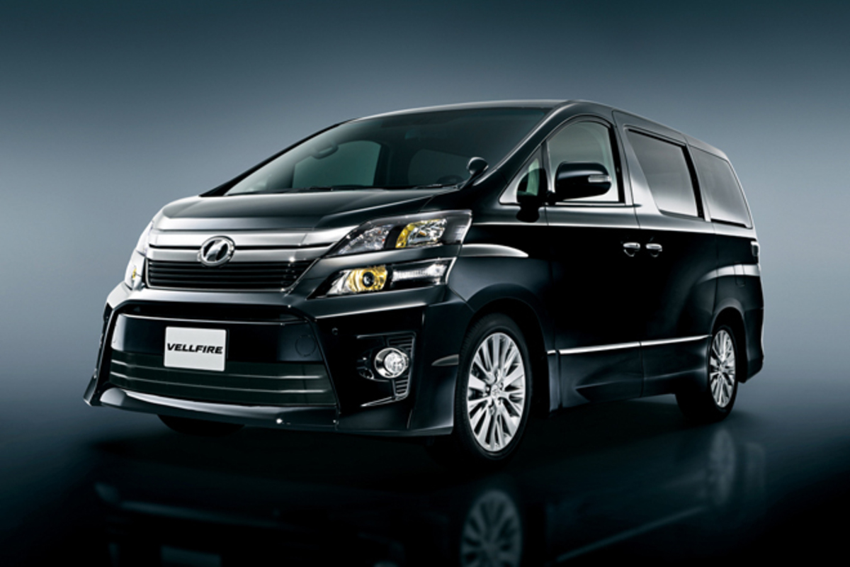 トヨタの最上級ミニバンに「ゴールド」の特別車 【ニュース】 - webCG