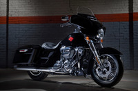 ハーレーダビッドソンが「エレクトラグライド スタンダード」を発売