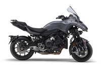 「ヤマハ・ナイケン」に快適な専用装備を採用した「GT」が登場の画像