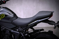 トライアンフが新型アドベンチャーバイク「タイガースポーツ800」を発表の画像