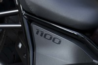 ホンダ・レブル1100 Dual Clutch Transmission