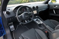 アウディTTSクーペ（4WD/6AT）【ブリーフテスト】の画像