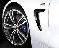 BMW 4シリーズ クーペにエッジの効いた限定車の画像