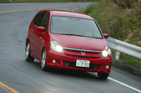 ホンダ・ストリーム アブソルート2.0（CVT）【ブリーフテスト】の画像