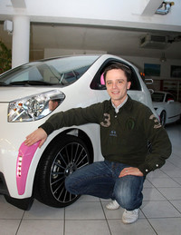 突然の訪問にもかかわらず、案内してくれた広報のリカルド・リープシャーさん。