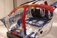 日産、「1.2GPa級超ハイテン材」で車体を軽量化の画像