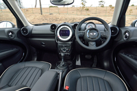 第2回：こだわり派のアナタにオススメ！輸入車チョイ乗りリポート～300万円から400万円編～の画像