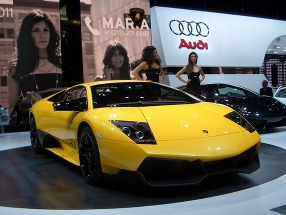 「ムルシエラゴ LP670-4 スーパーヴェローチェ」（写真＝桃田健史（IPN）） 