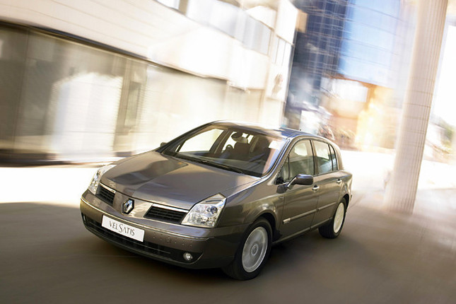 「ルノー・ヴェルサティス」