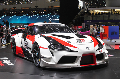 2018�N3��6���ɊJ��������88��W���l�[�u���ۃ��[�^�[�V���[�B�g���^�́uGR�X�[�v�� ���[�V���O�R���Z�v�g...