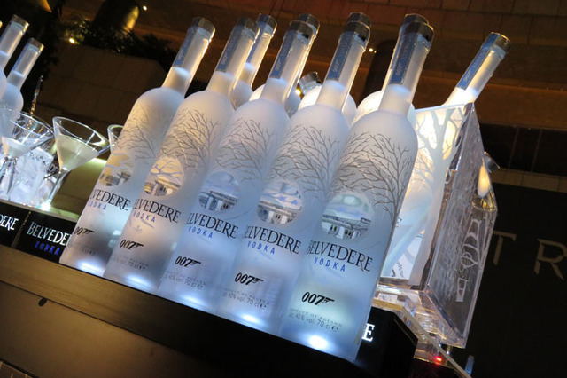 映画 007 スペクター Tokyo Bond Girl Collection の会場から ビジュアル枚 画像 写真 Webcg