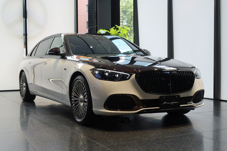 メルセデス・マイバッハS680エディションノーザンライツ