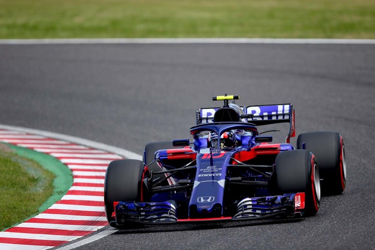 2018年にレッドブルのジュニアチームだったトロロッソ（現アルファタウリ）とのパートナーシップ締結。マクラーレン時代の反省を生かし、チーム側との信頼関係を構築しながら、パワーユニットの信頼性や耐久性向上を確認。この年はランキングは9位に終わったものの、翌年のレッドブル・ホンダ誕生の足がかりとなる充実の一年を過ごした。（Photo=Getty Images / Red Bull Content Pool）