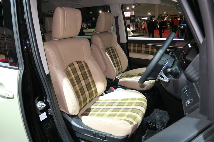 三菱デリカD：5 eye・キュートproduced byテリー伊藤