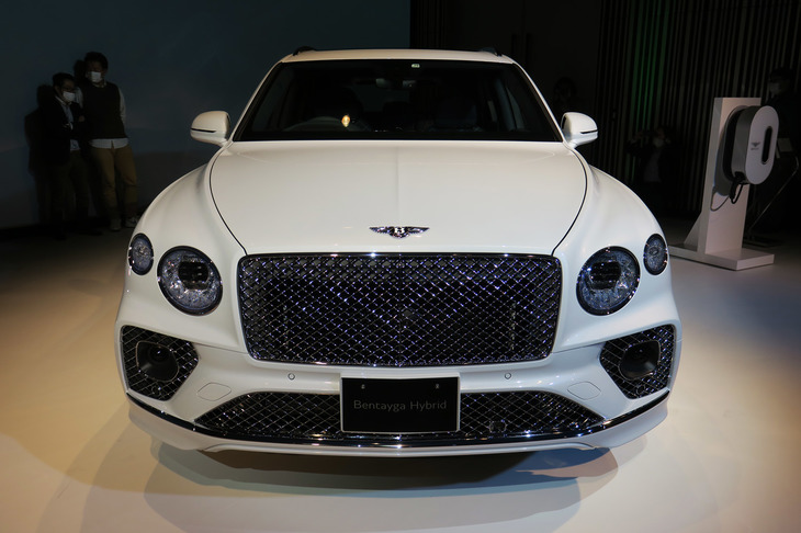 ベントレー・ベンテイガ ハイブリッド（エクステリア）