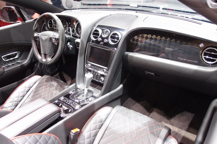 ベントレー・コンチネンタル スーパースポーツ コンバーチブル