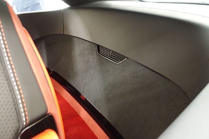 ベントレー・マリナー バトゥール（リアバルクヘッド）