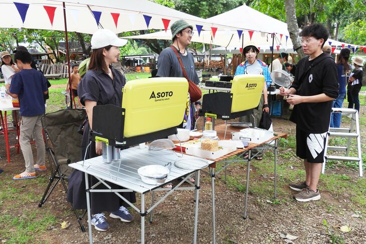 こちらではフレーバーテイストのポップコーンづくりを体験。