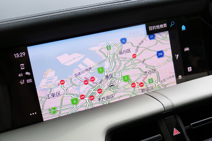 ポルシェ・タイカン4クロスツーリスモ（カーナビゲーションシステム）