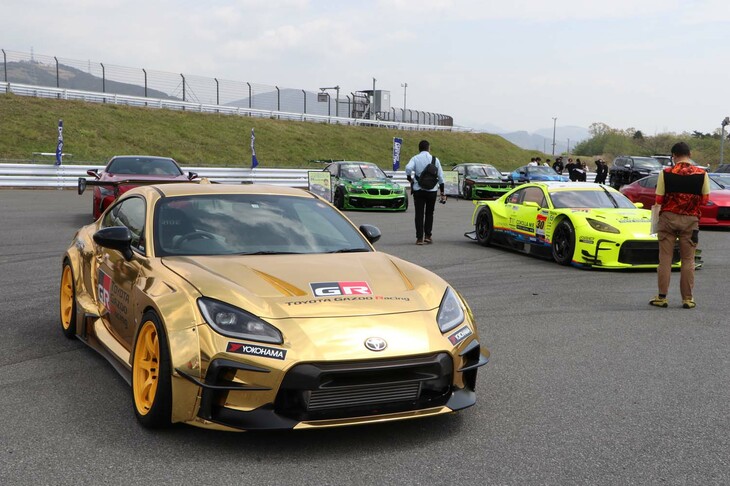 2024 RAYS FAN MEETING 参加車両（トヨタGR86）